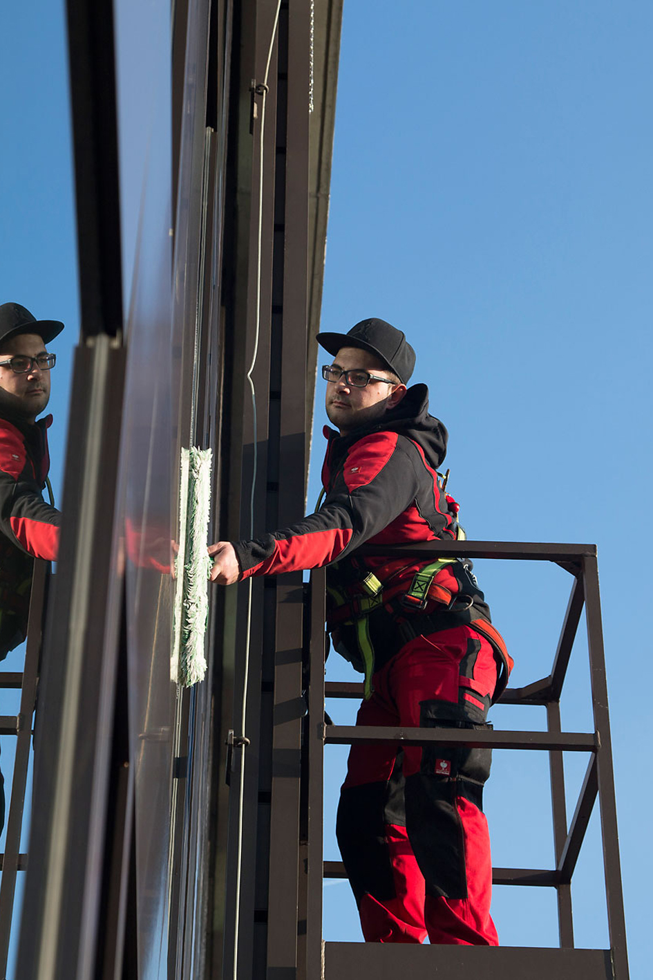 mobiles Equipment für umweltfreundliche Glas- und Fensterflächenreinigung